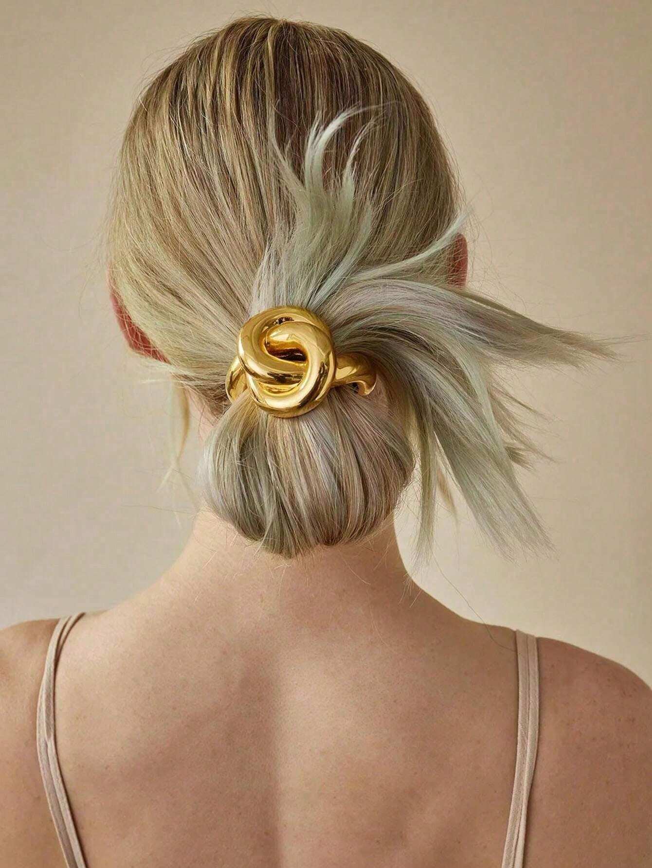 Sculpted Gold Knot Hair Tie