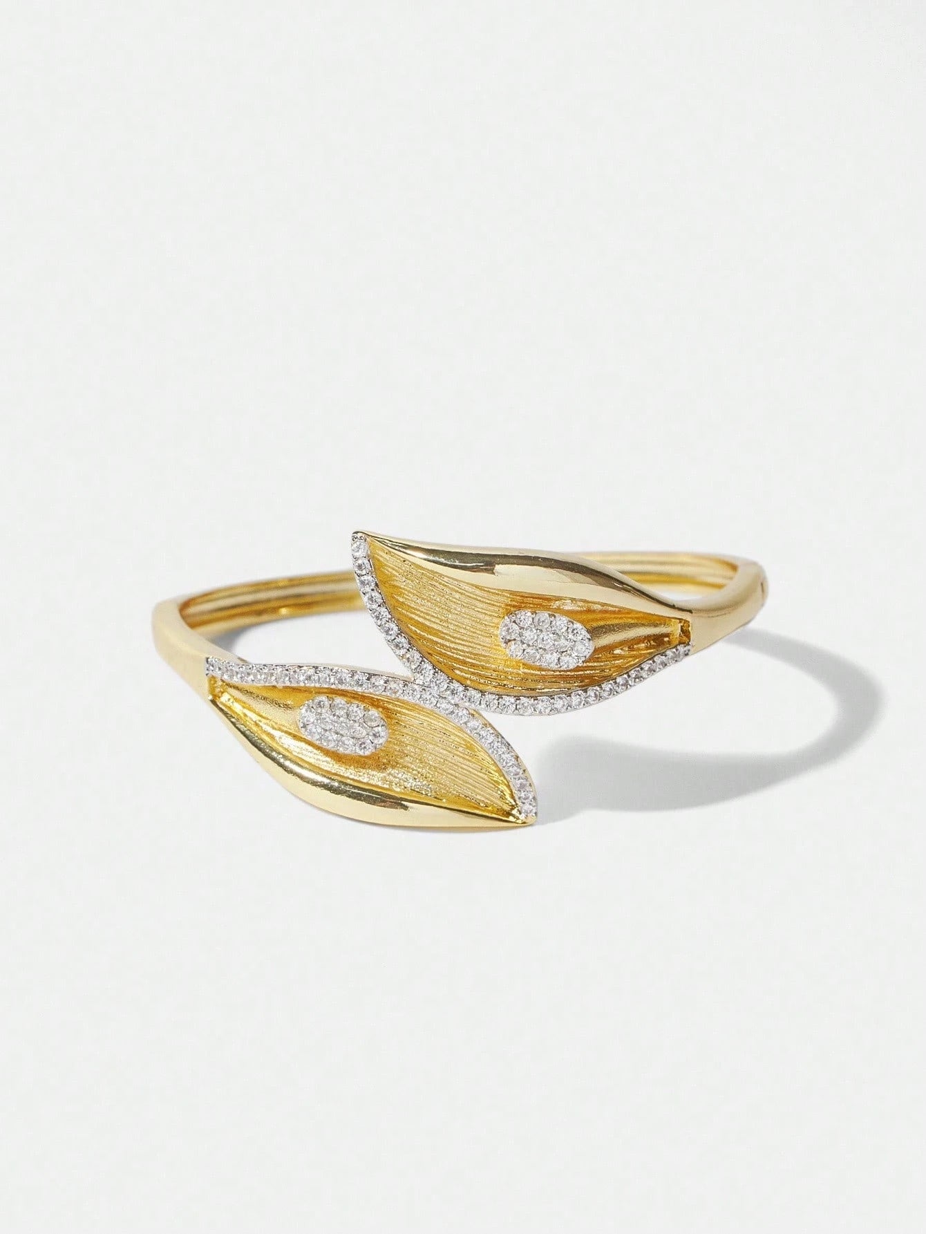 Leaf Motif Gold Cuff Bracelet