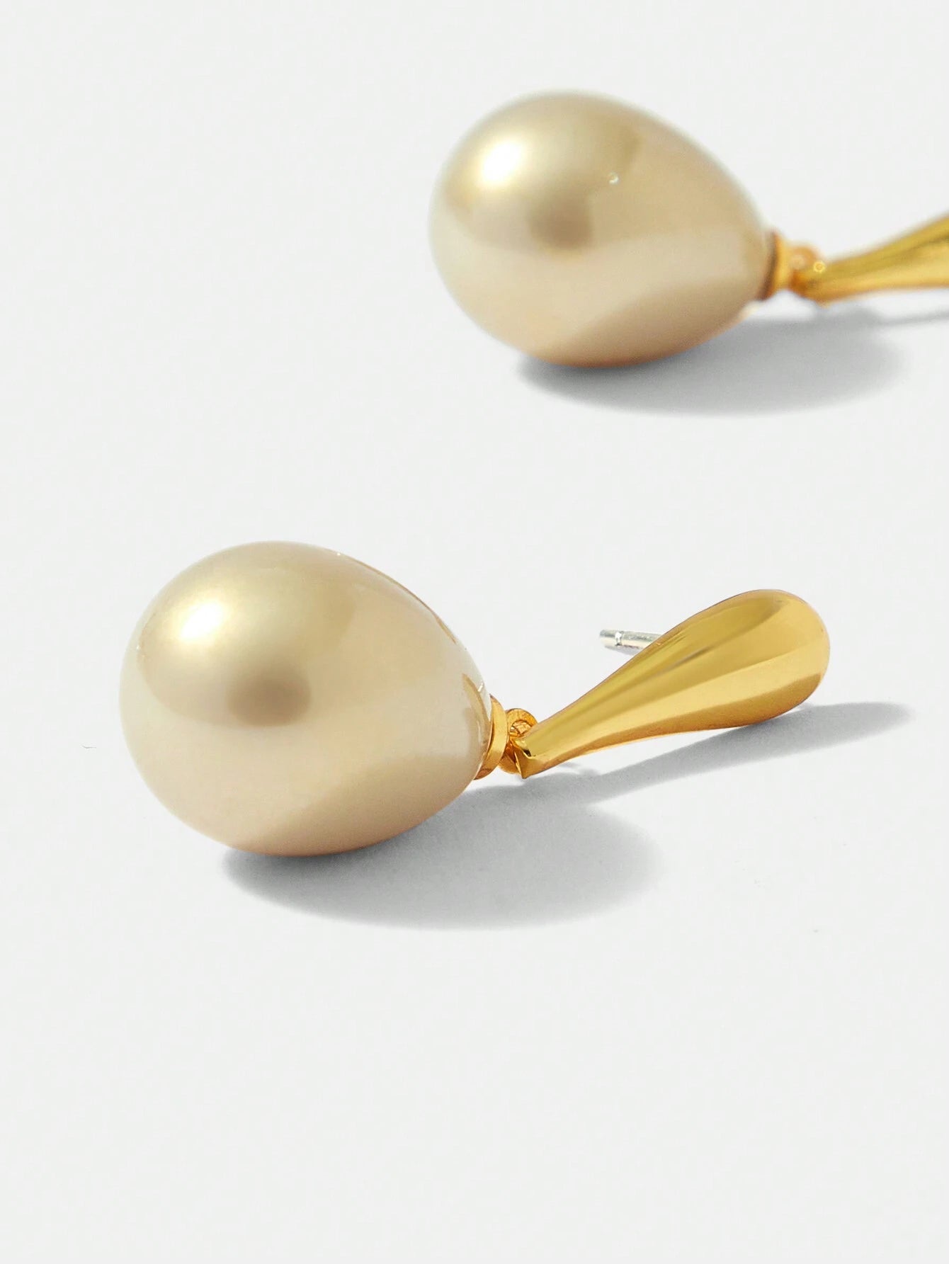 Elegant Pearl Drop Earrings