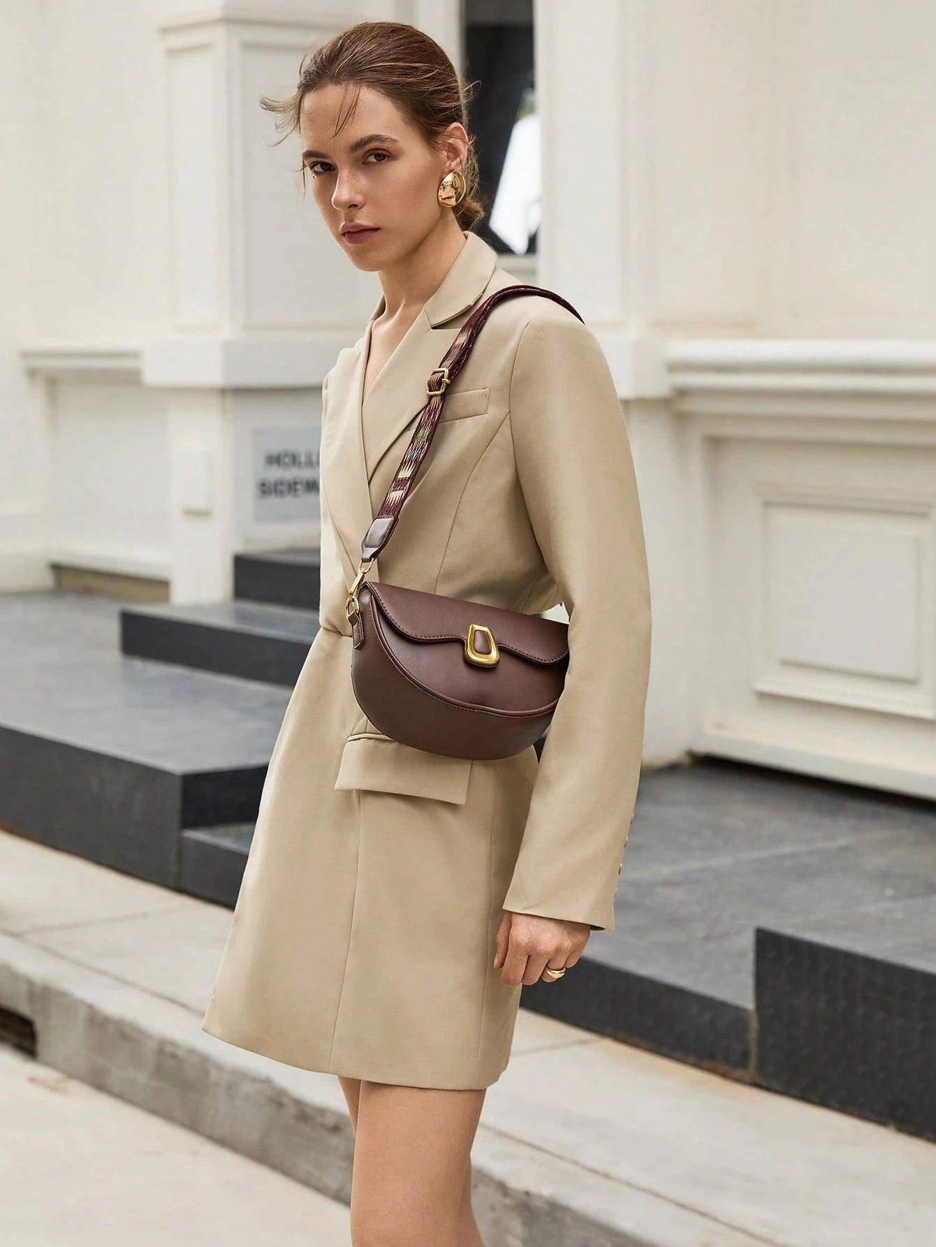 Structured Saddle Shoulder Bag