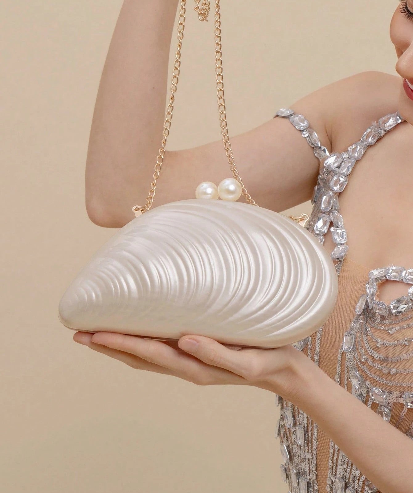 Pearl Shell Statement Clutch