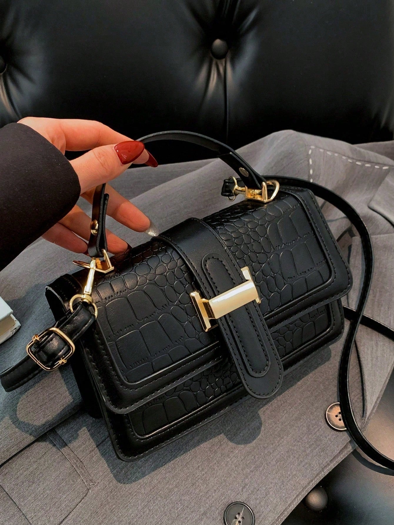 Black Minimal Gold Lock Shoulder Bag