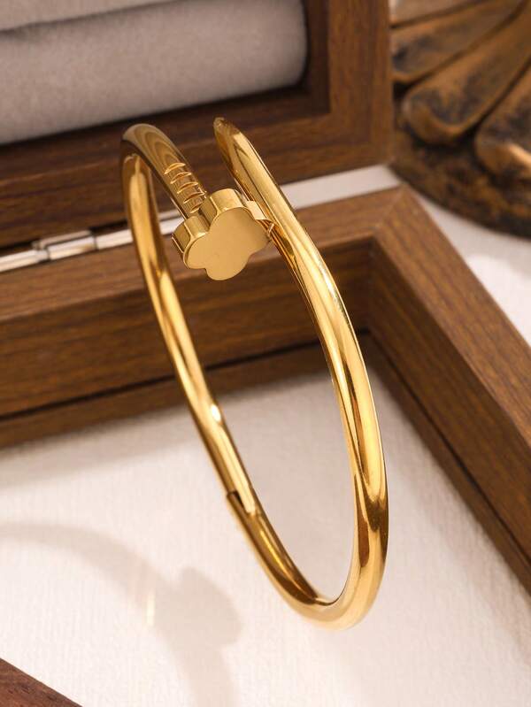 Golden Bloom™ – Luxury 3-Piece Gold-Plated Bangle Set