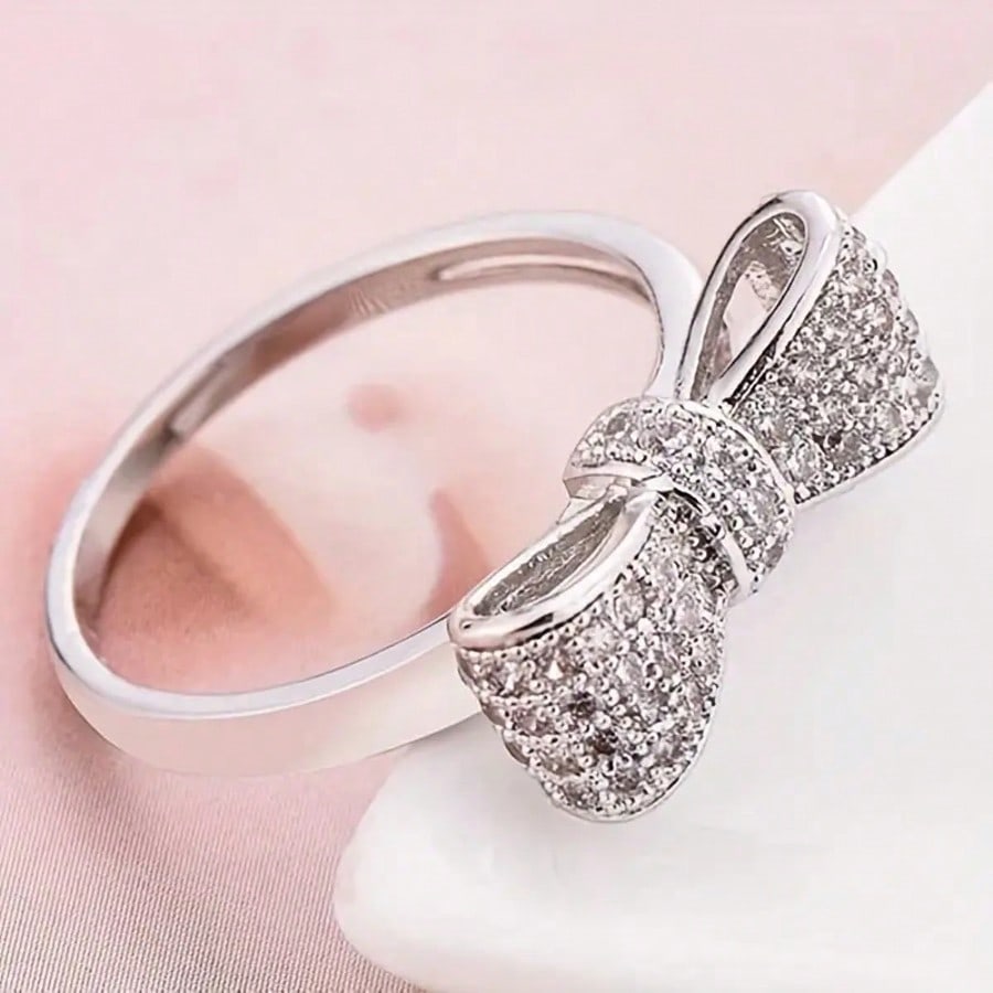 Elegant Bowknot Cubic Zirconia Silver Ring