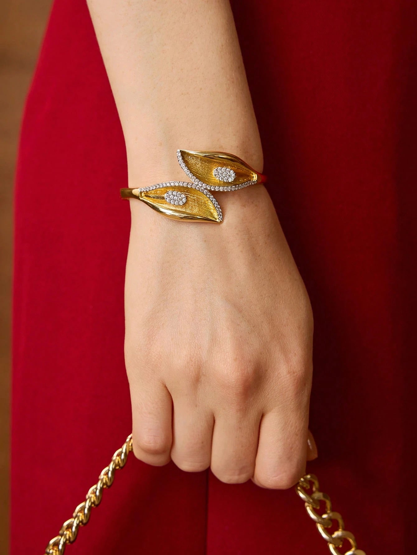 Leaf Motif Gold Cuff Bracelet