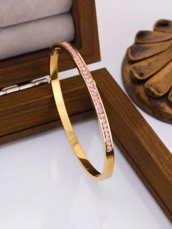Golden Radiance™ – 4-Piece Gold-Plated Bangle Set
