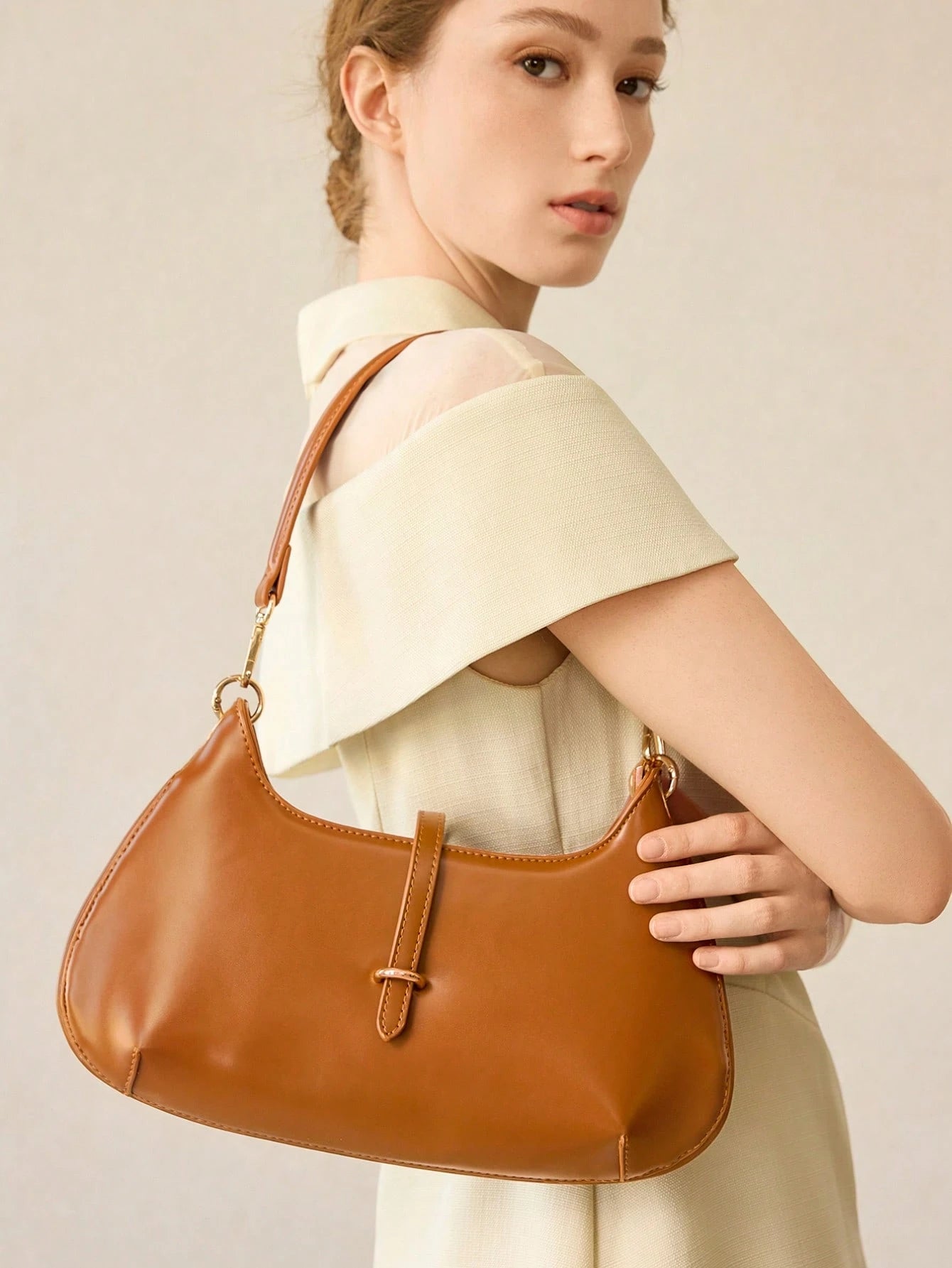 Classic Leather Shoulder Bag