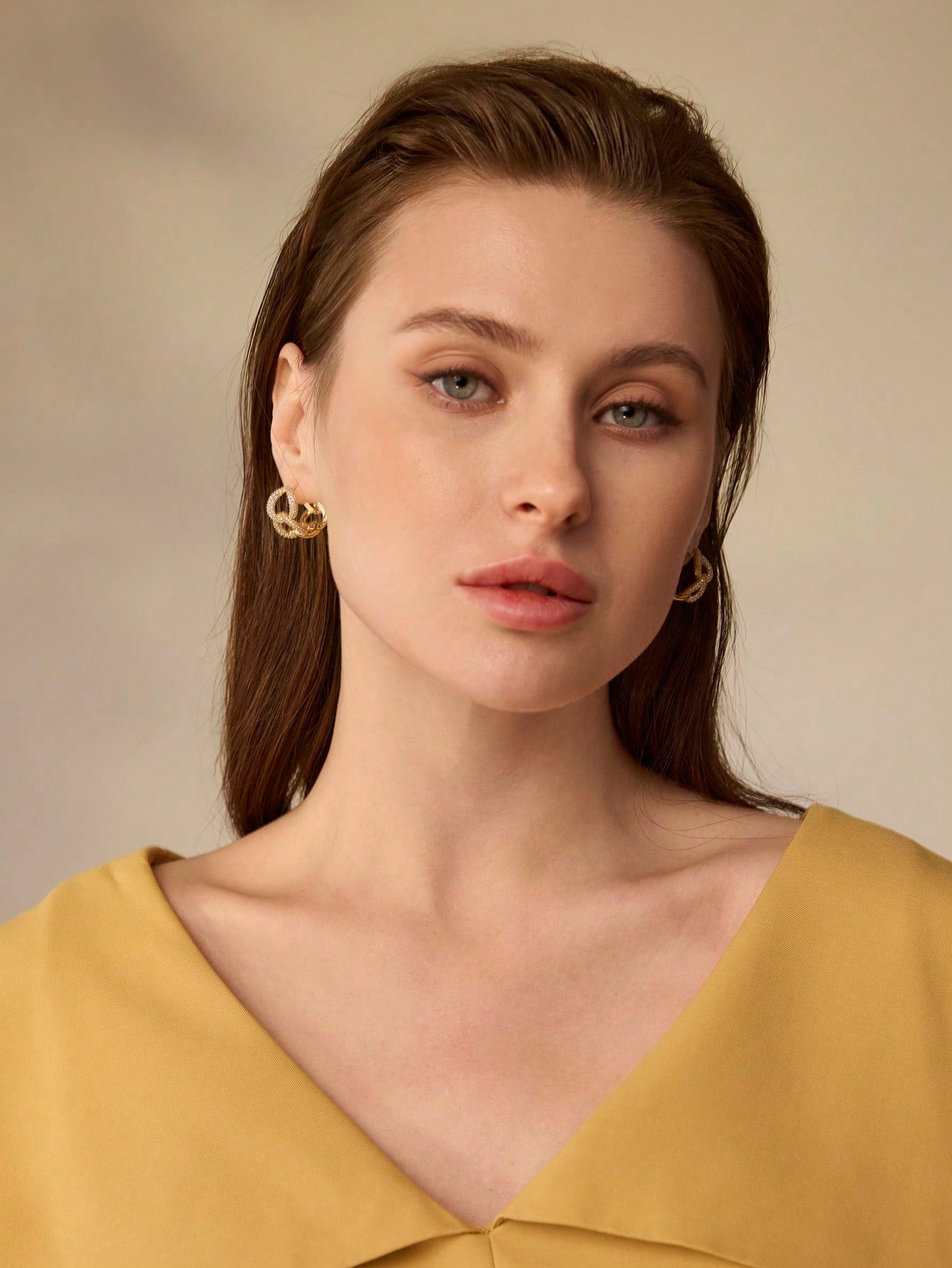 Intertwined Pavé Gold Hoop Earrings