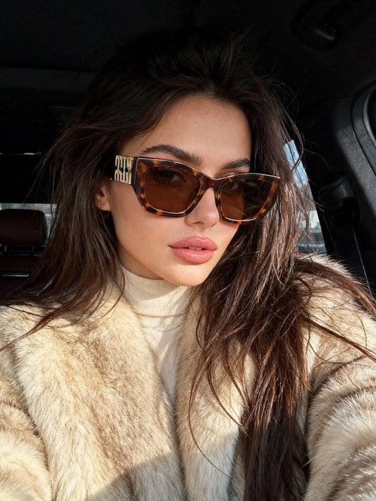Leopard Luxe Square Sunglasses – Bold Elegance with Timeless Attitude